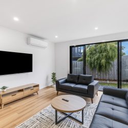 5 Devon Park Drive 0032